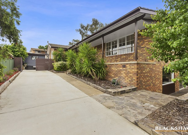 4 Horsley Crescent, Melba ACT 2615