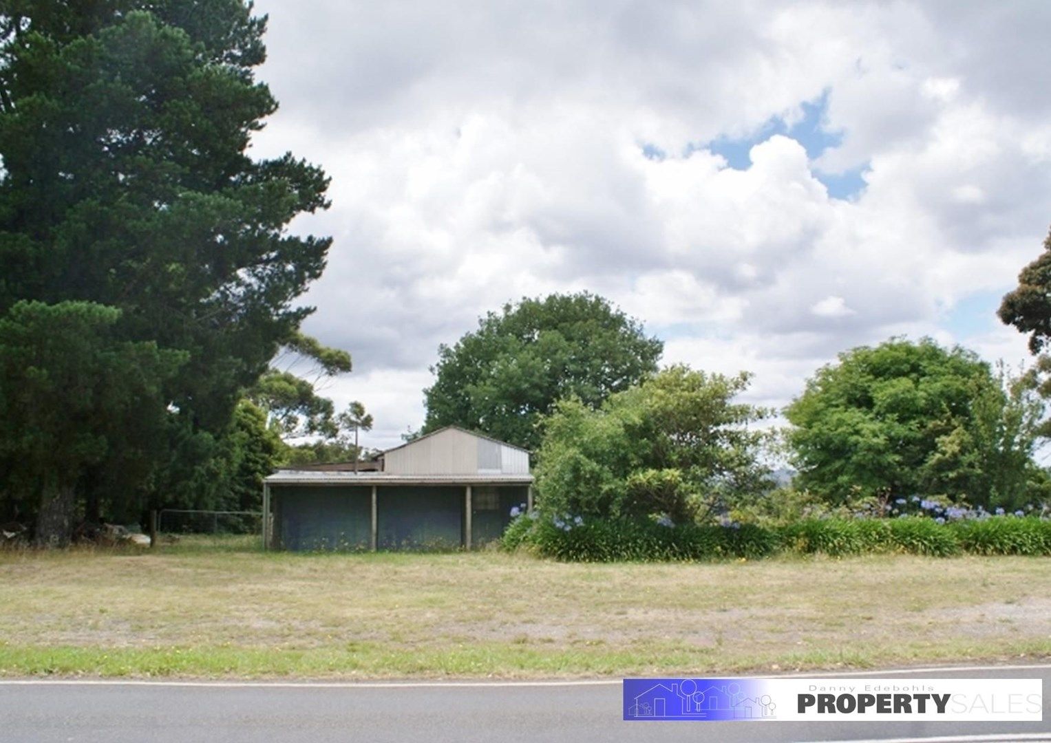 2384 Willow Grove Road, Hill End VIC 3825, Image 0