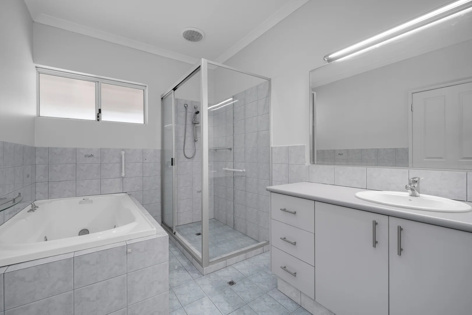 Additional image 26 of 209 Kargotich Road, Oakford WA 6121