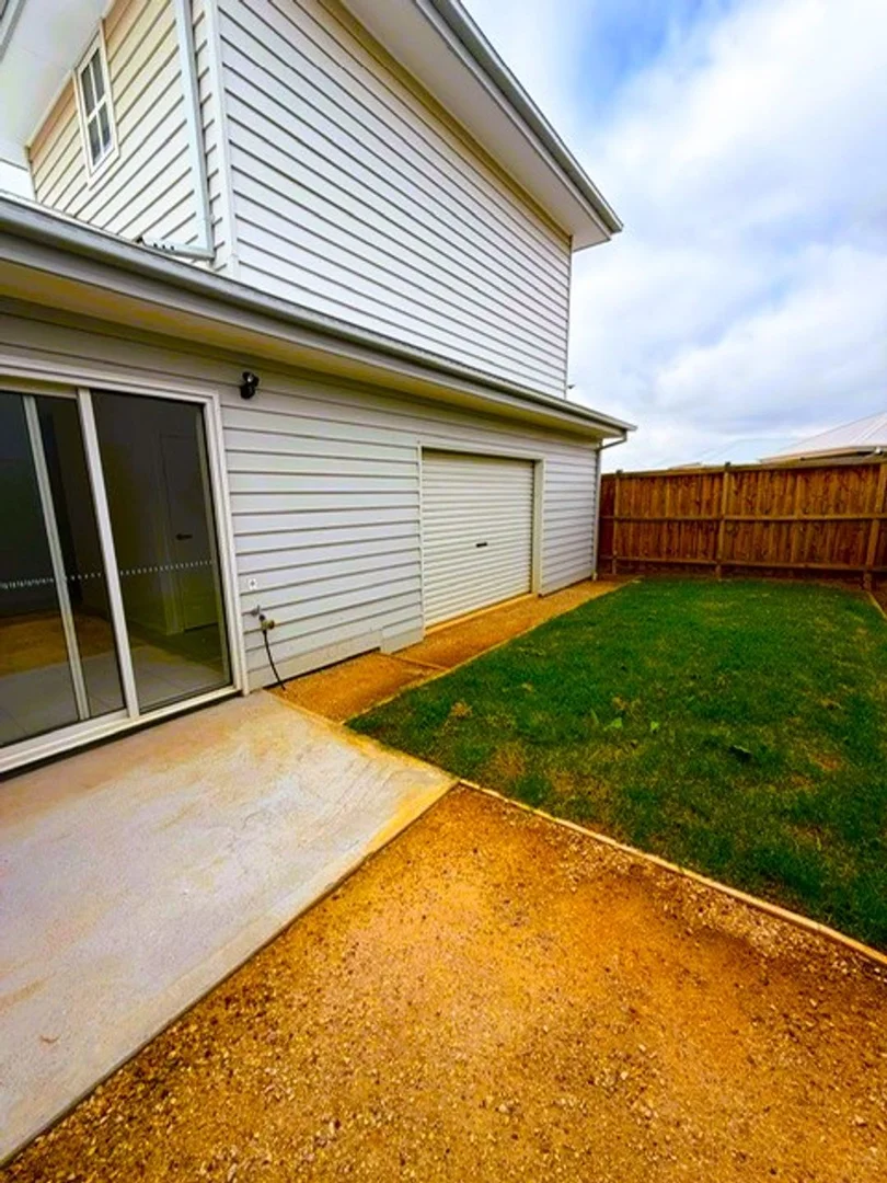 Additional image 21 of 8 Timor Walk, Eynesbury VIC 3338