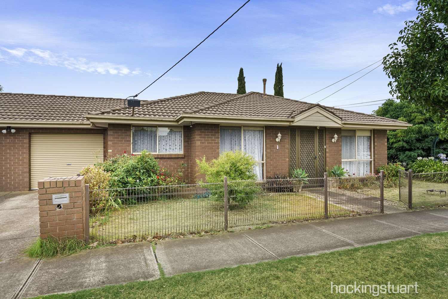 2 bedrooms Apartment / Unit / Flat in 1/117 Station Road MELTON SOUTH VIC, 3338