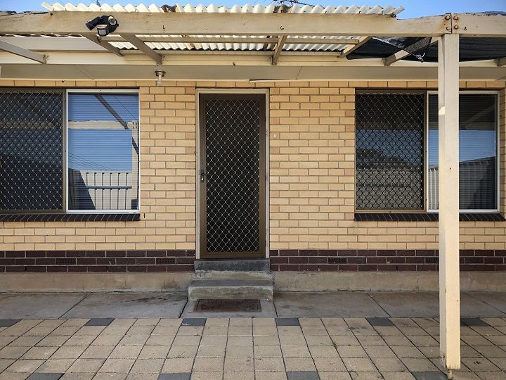 2 bedrooms Apartment / Unit / Flat in 1/420b Grand Jct Rd CLEARVIEW SA, 5085