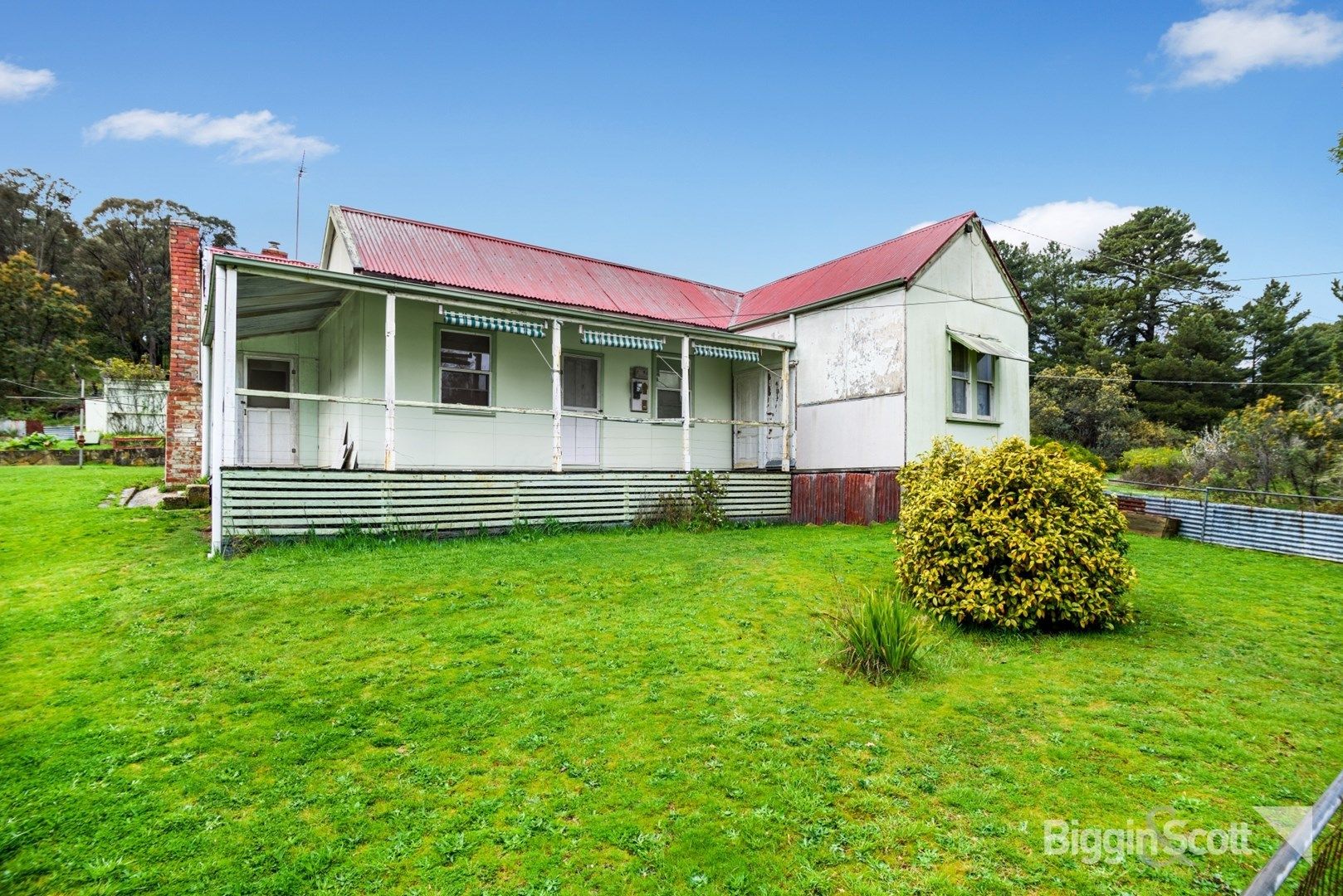 25 Lake Road, Daylesford VIC 3460, Image 0