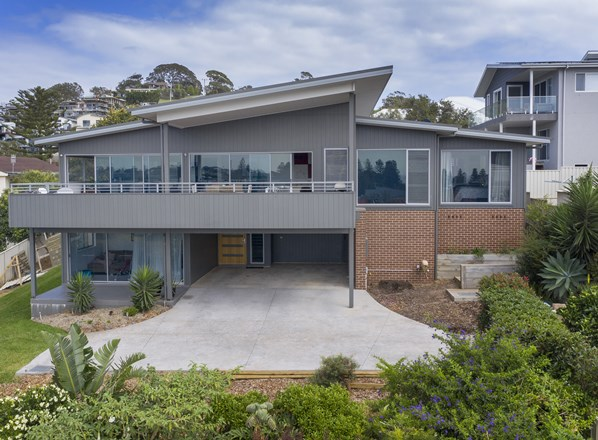 2C Seaview Street, Kiama NSW 2533