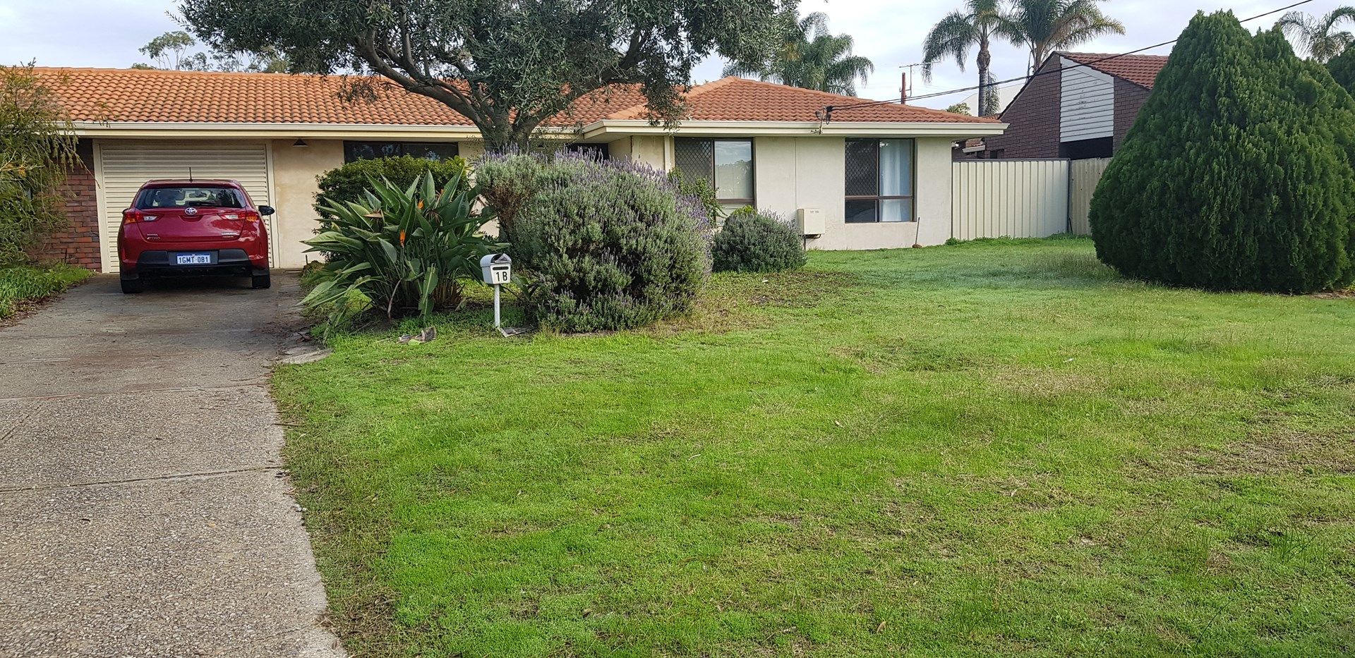 3 bedrooms House in 1B Hogarth Way BATEMAN WA, 6150