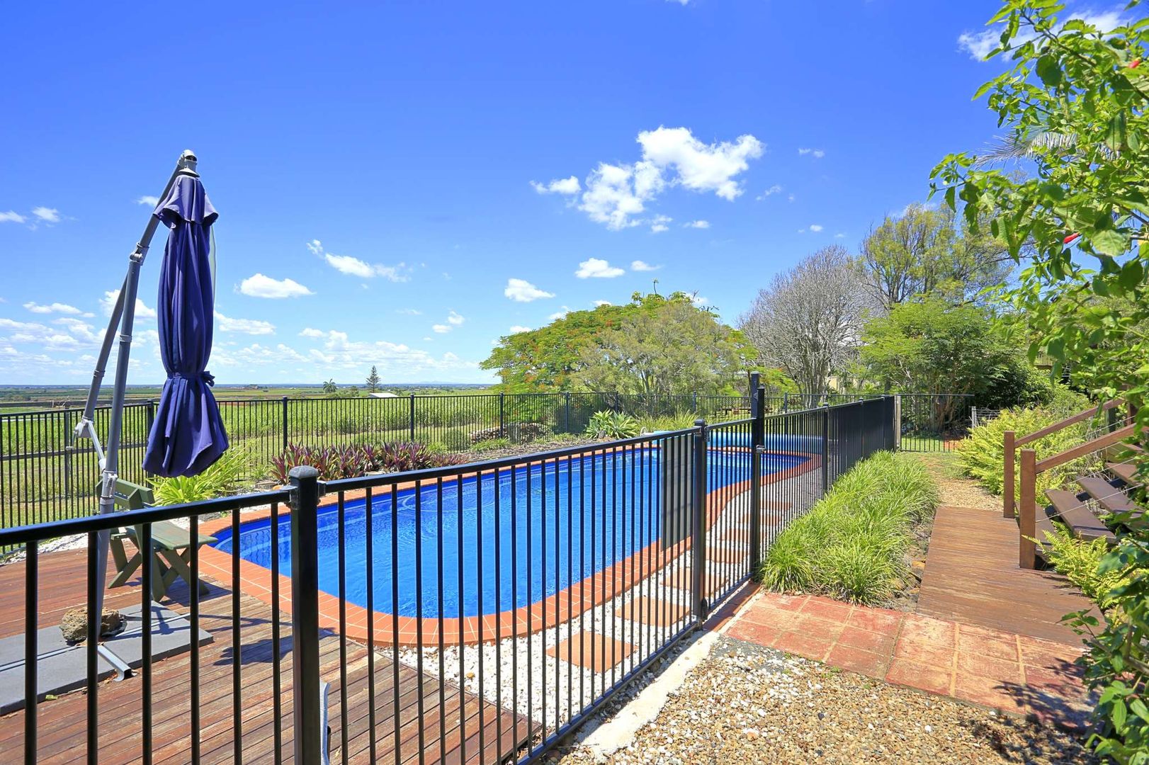 8 Anthonys Rest, Qunaba QLD 4670, Image 1