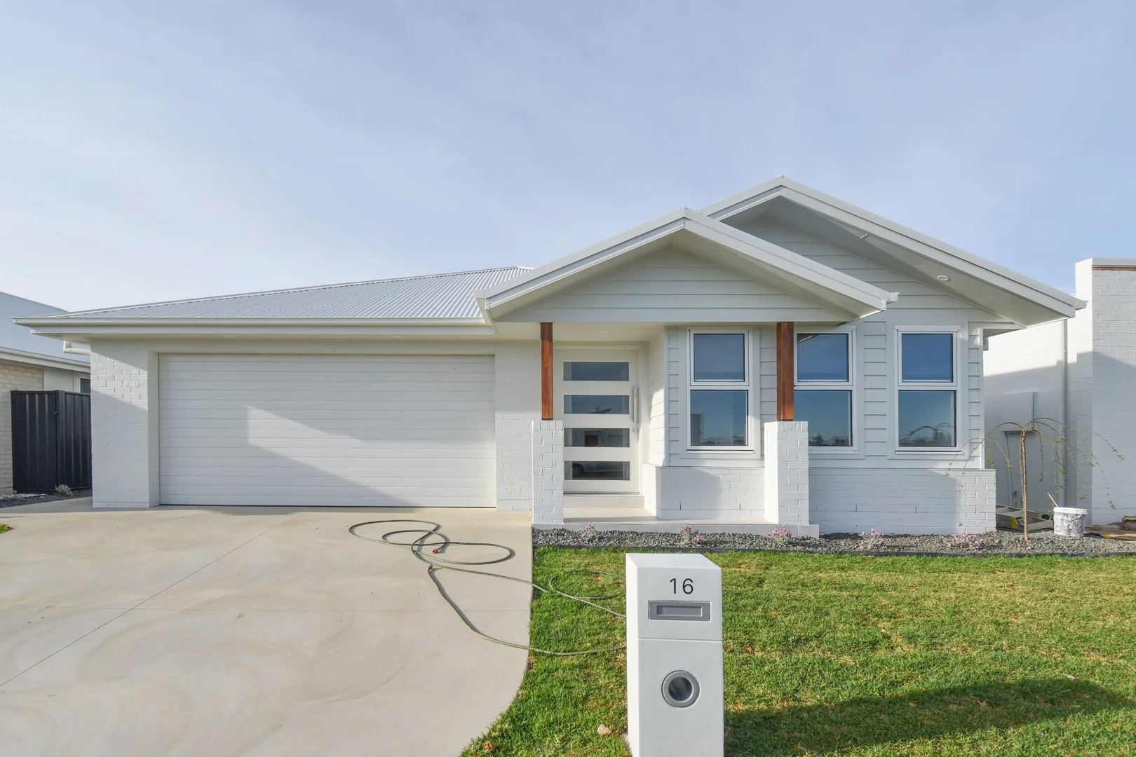 16 Whitebox Street, Orange NSW 2800