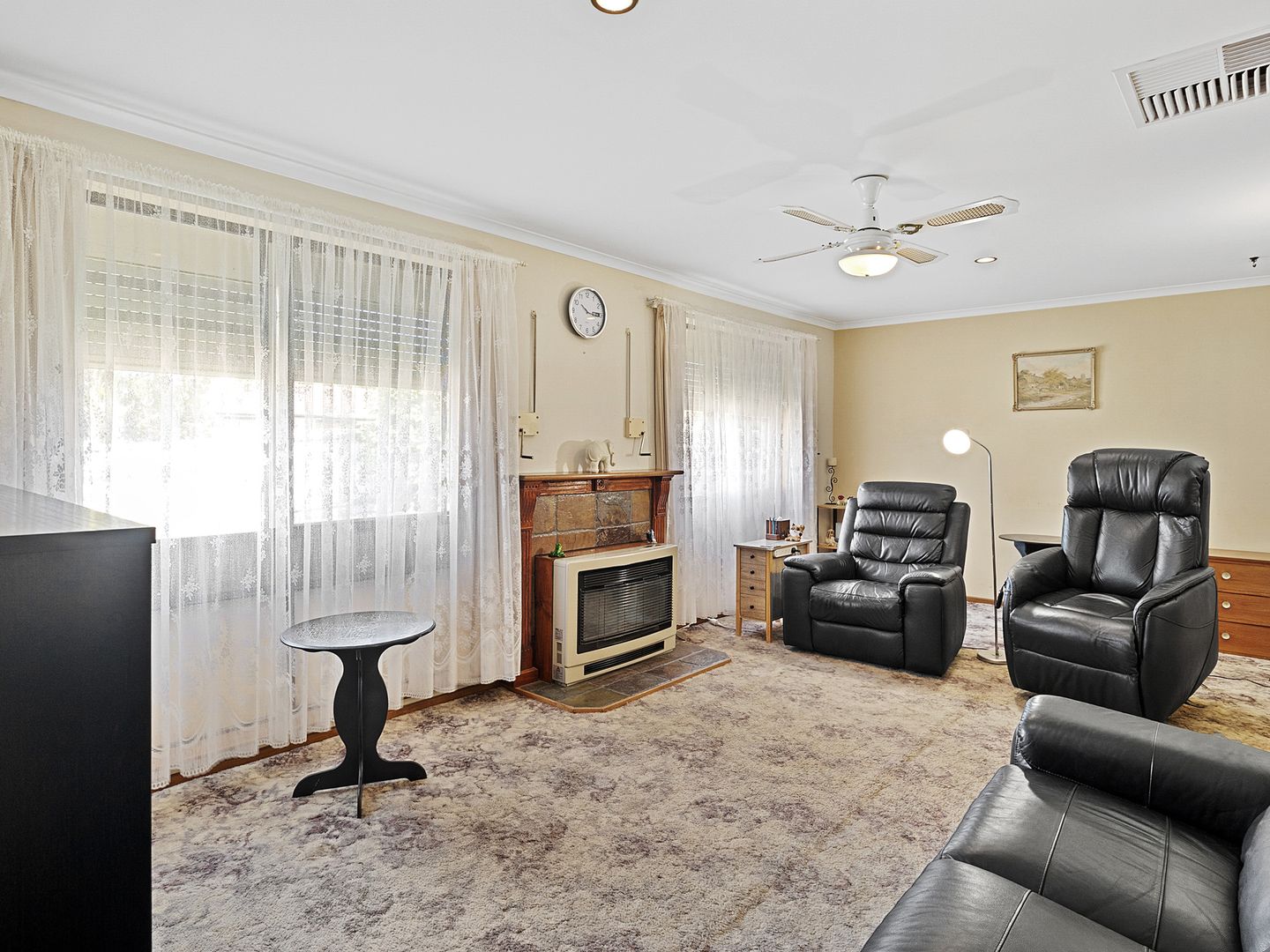 32 Suzanne Avenue, Morphett Vale SA 5162, Image 2