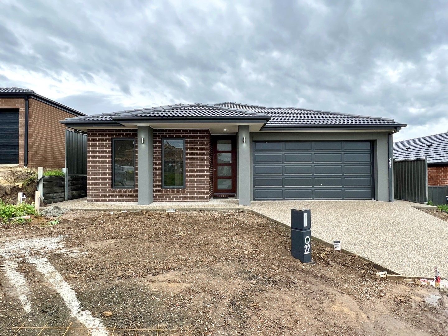 4 bedrooms House in 22 Niseko Crescent PAKENHAM VIC, 3810