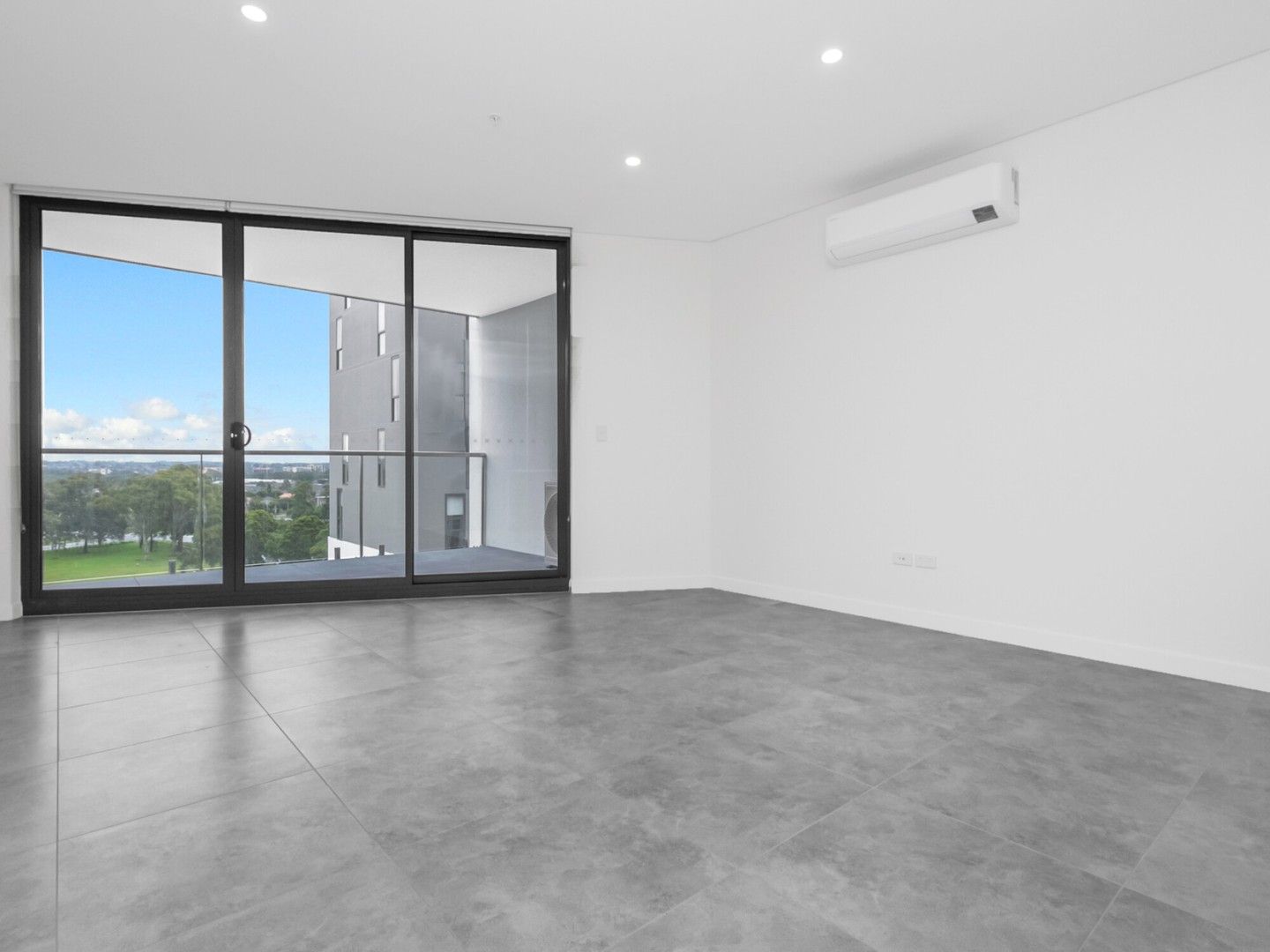 2 bedrooms Apartment / Unit / Flat in 310/1 Villawood Place VILLAWOOD NSW, 2163