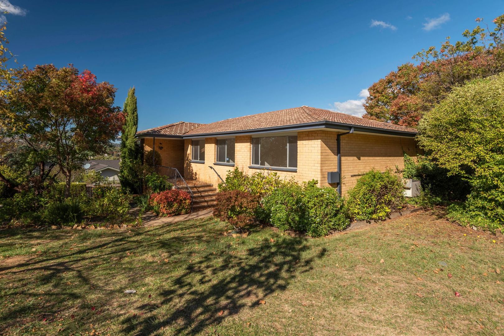 11 Osburn Drive, Macgregor ACT 2615