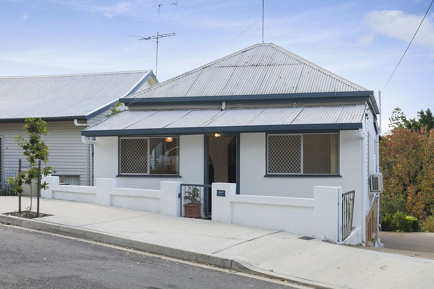 3 bedrooms Duplex in 20 Gertrude Street HIGHGATE HILL QLD, 4101