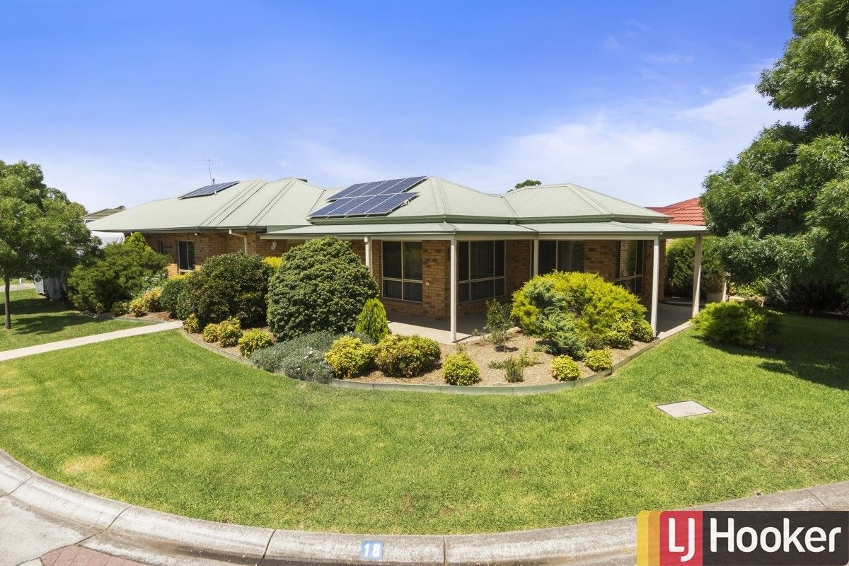 18 Erskine Square, Hoppers Crossing VIC 3029