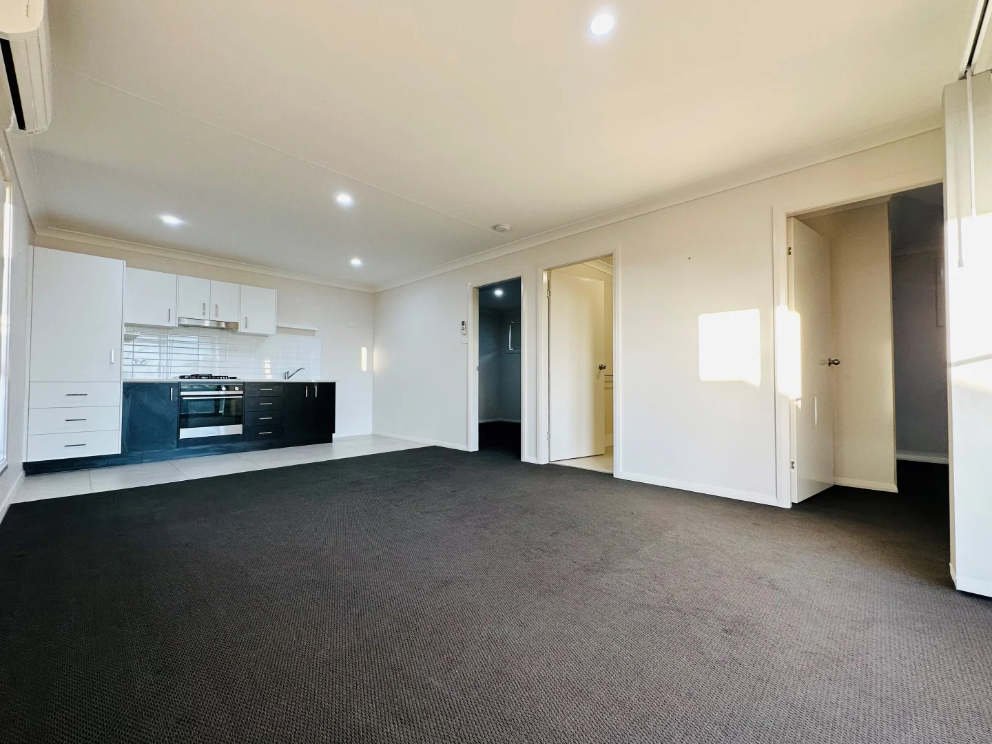 Additional image 3 of 2/26 Reginald Drive, Tamworth NSW 2340