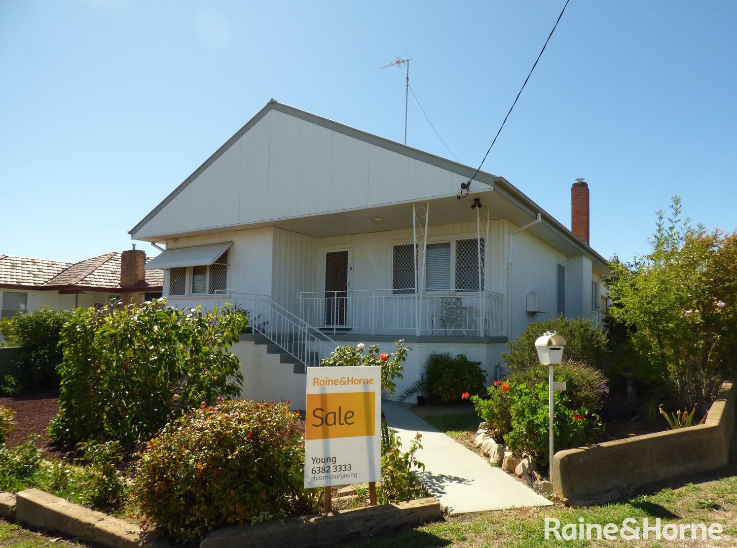 38 Mclerie Street, Young NSW 2594