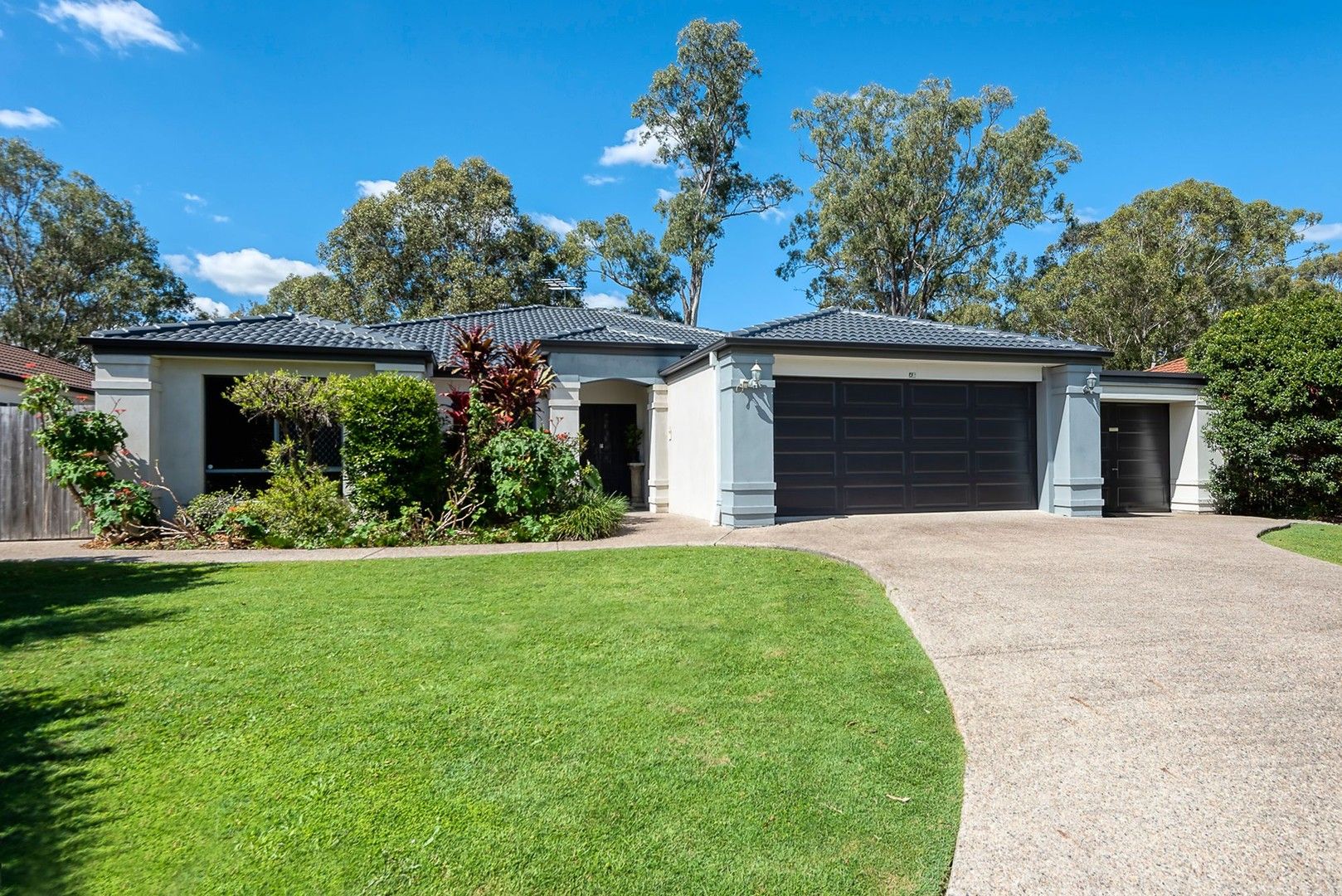 25 Fairway Drive, Meadowbrook QLD 4131, Image 0