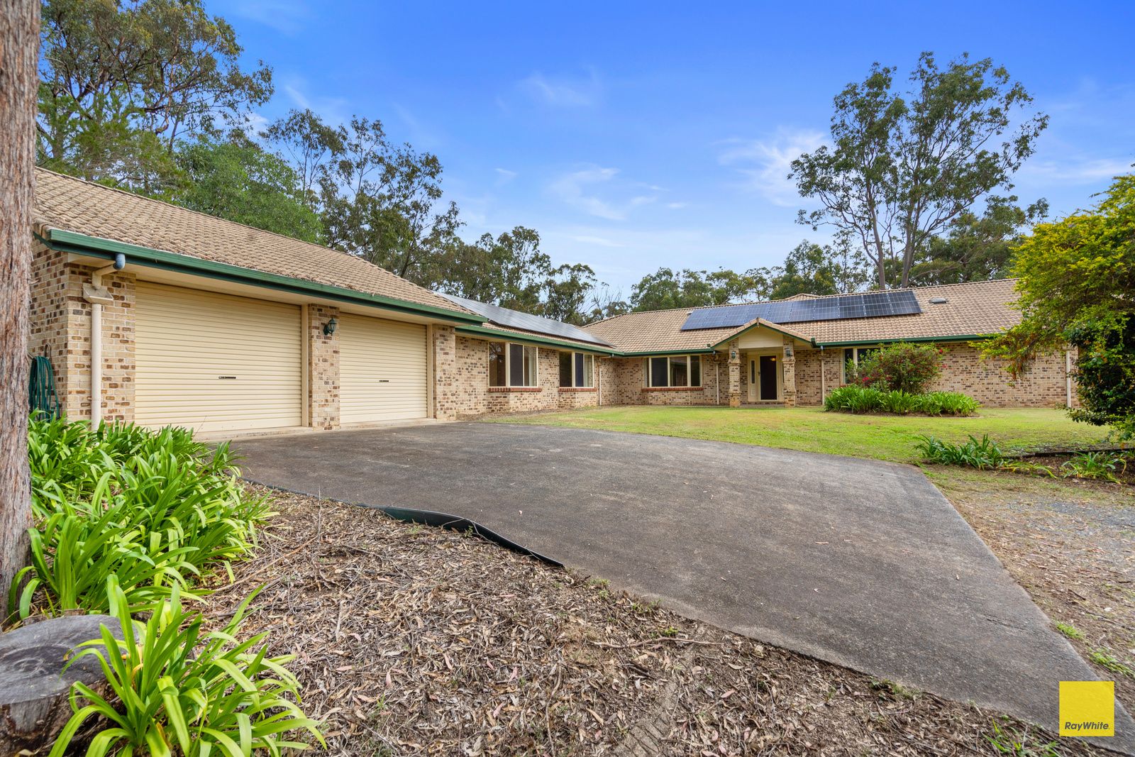 15 Oakwood Street, Capalaba QLD 4157, Image 2