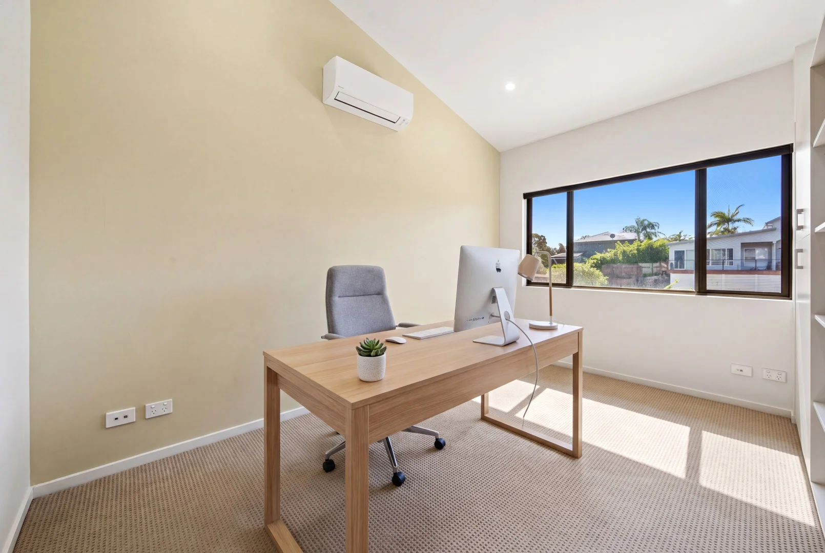 Additional image 15 of 13 Pensacola Court, Broadbeach Waters QLD 4218