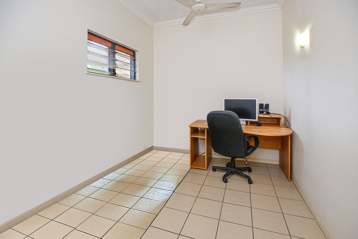 358/2-8 Rigg Street, Woree QLD 4868, Image 2