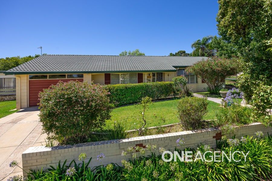 1 ACACIA STREET, Kooringal NSW 2650, Image 0