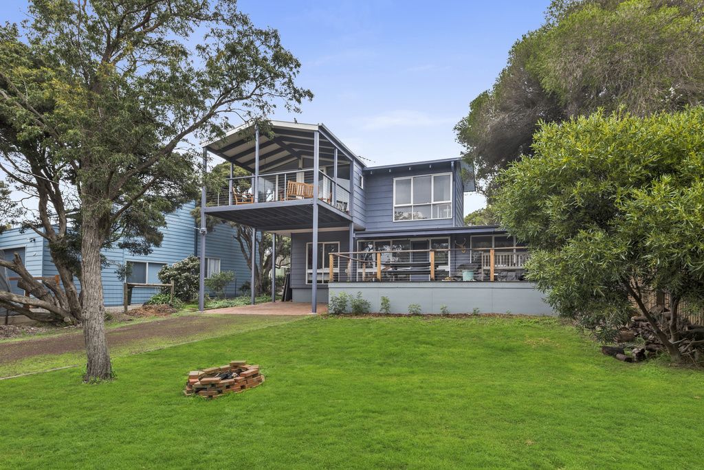 17 Alice Road, Aireys Inlet VIC 3231, Image 0