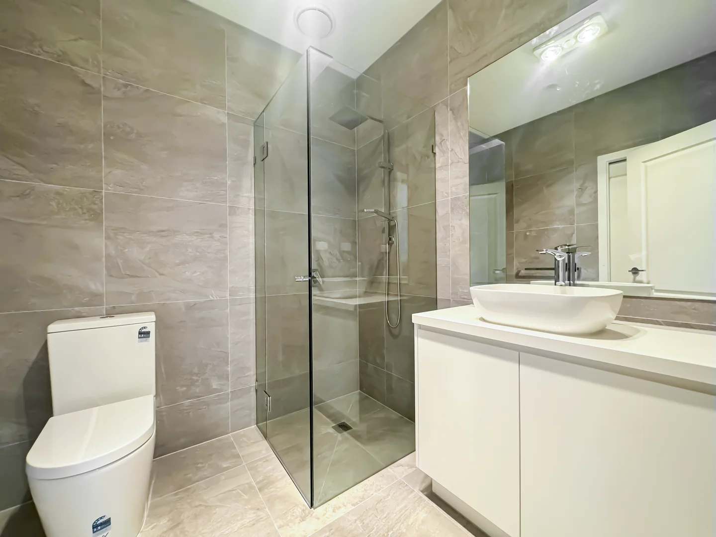 Additional image 11 of 3/9 Laha Crescent, Preston VIC 3072