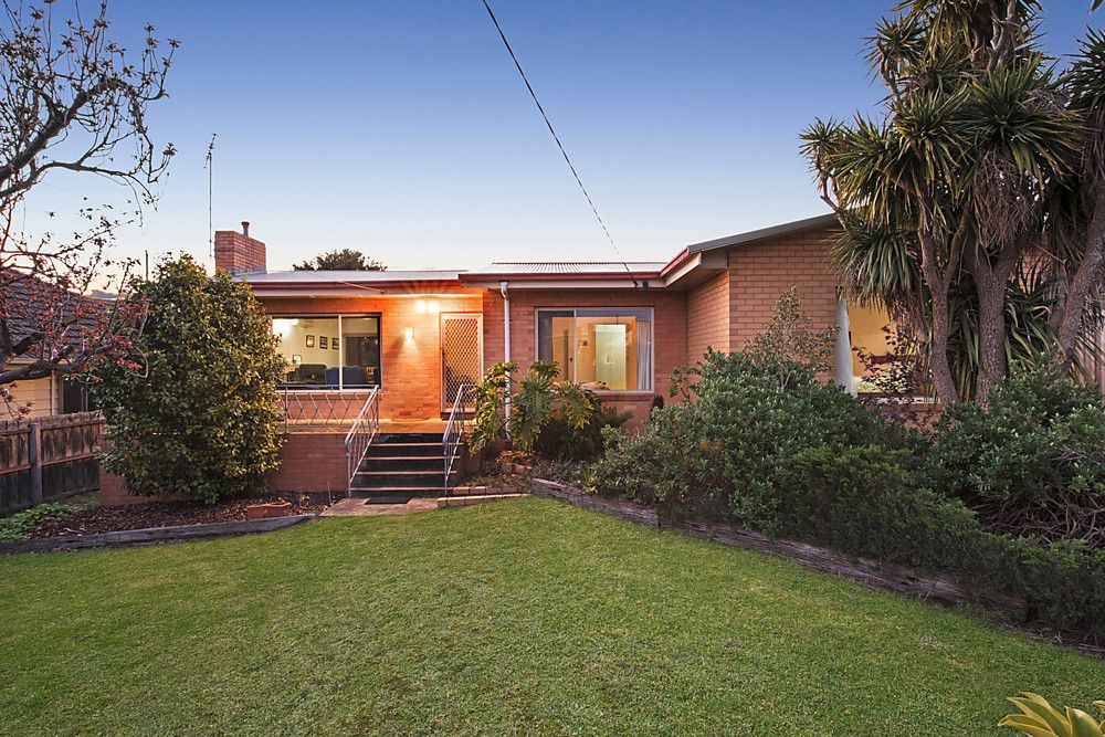 4 Montague Street, Highton VIC 3216, Image 0