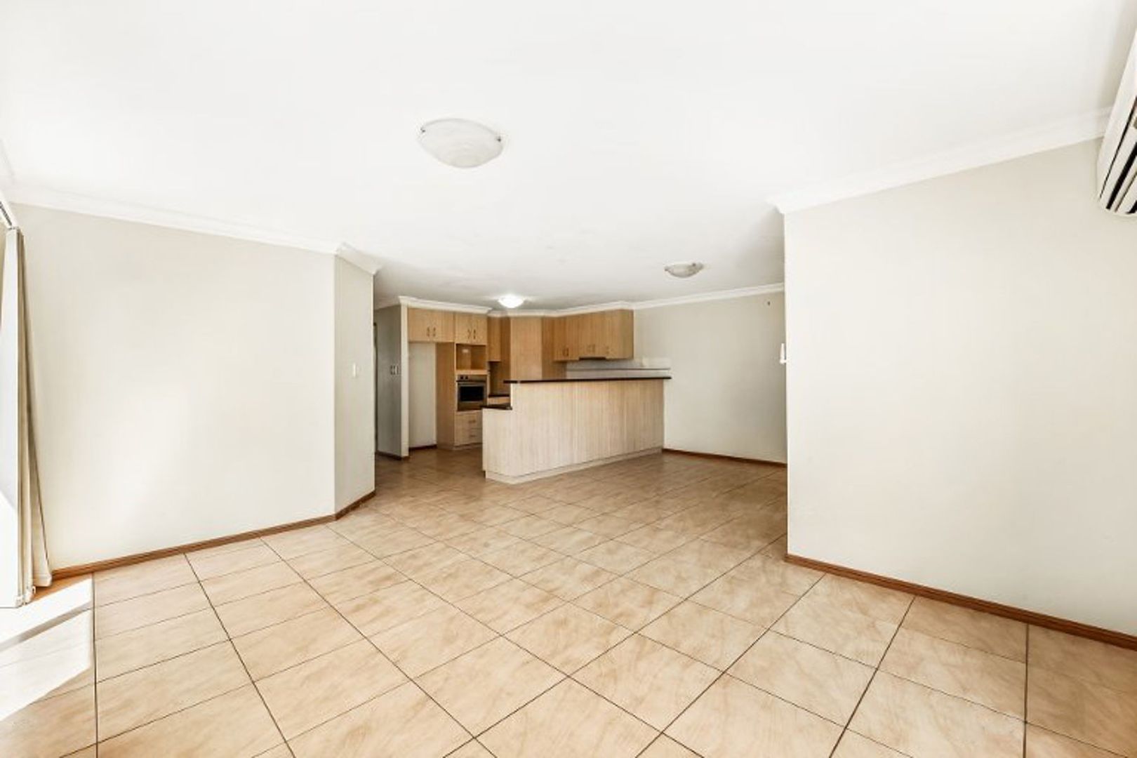 9 Mason Court, Kearneys Spring QLD 4350, Image 2