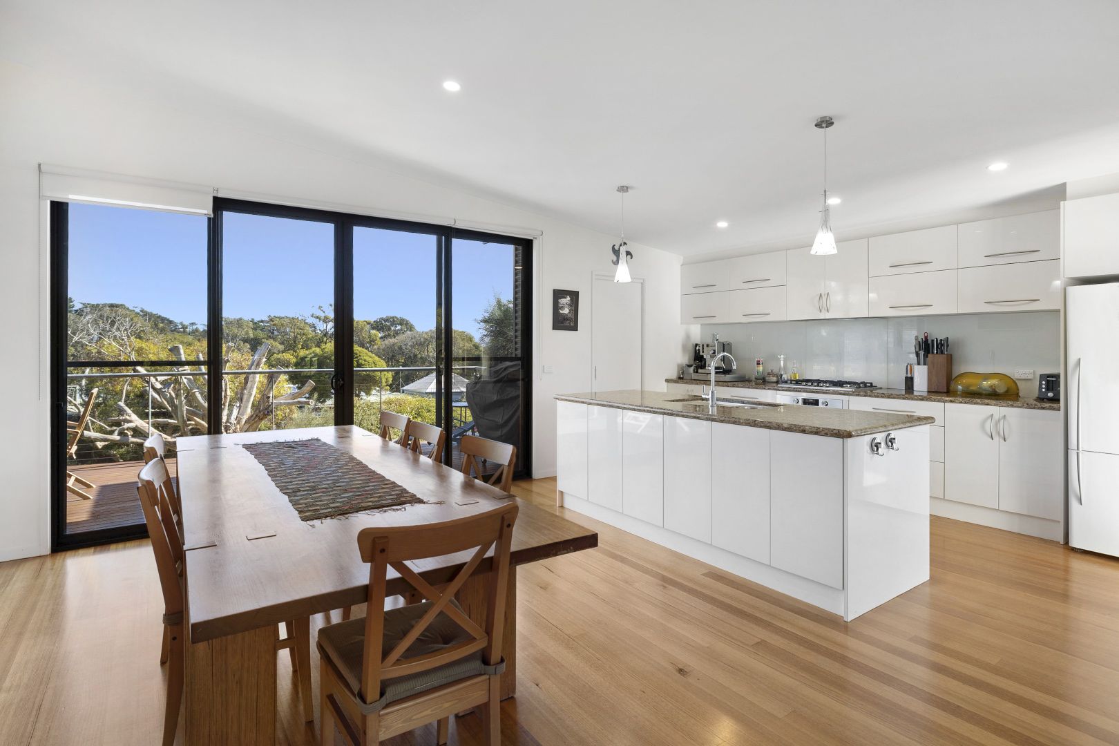7 Philip Street, Aireys Inlet VIC 3231, Image 2