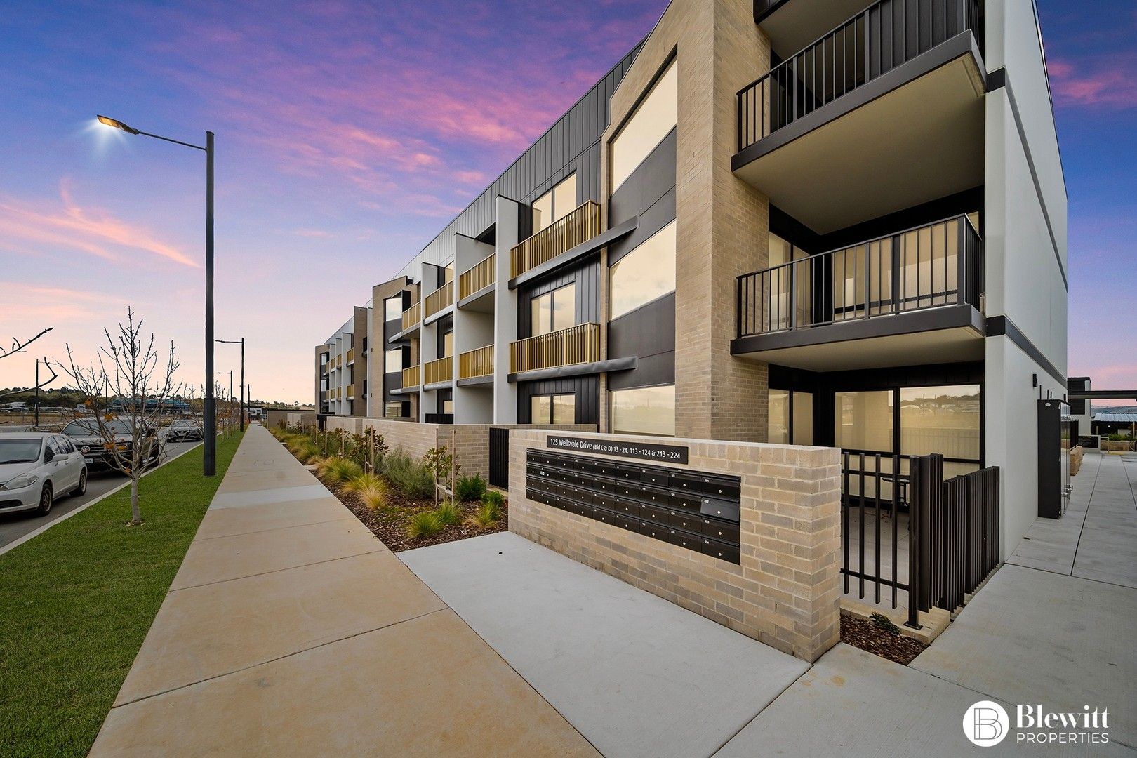 2 bedrooms Apartment / Unit / Flat in 117/125 Wellsvale Drive GOOGONG NSW, 2620