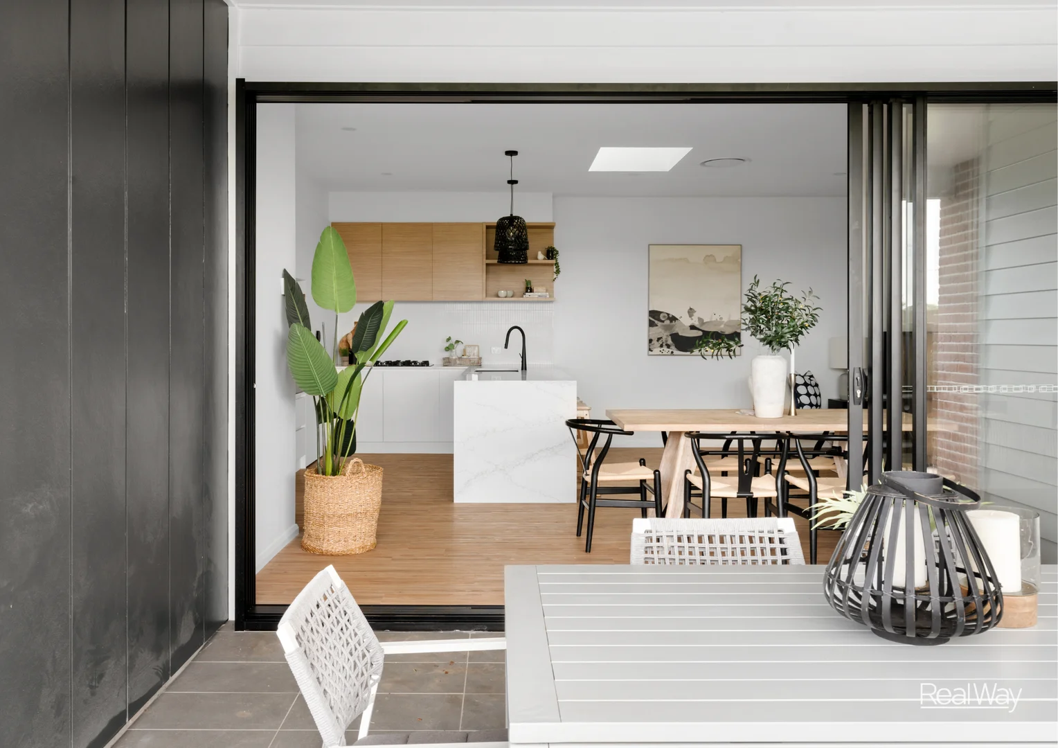 Additional image 10 of 2/4 Pyrenees Close, Middle Ridge QLD 4350