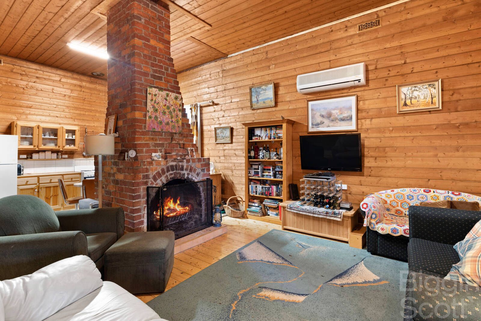 7 Lone Pine Avenue, Hepburn Springs VIC 3461 Domain