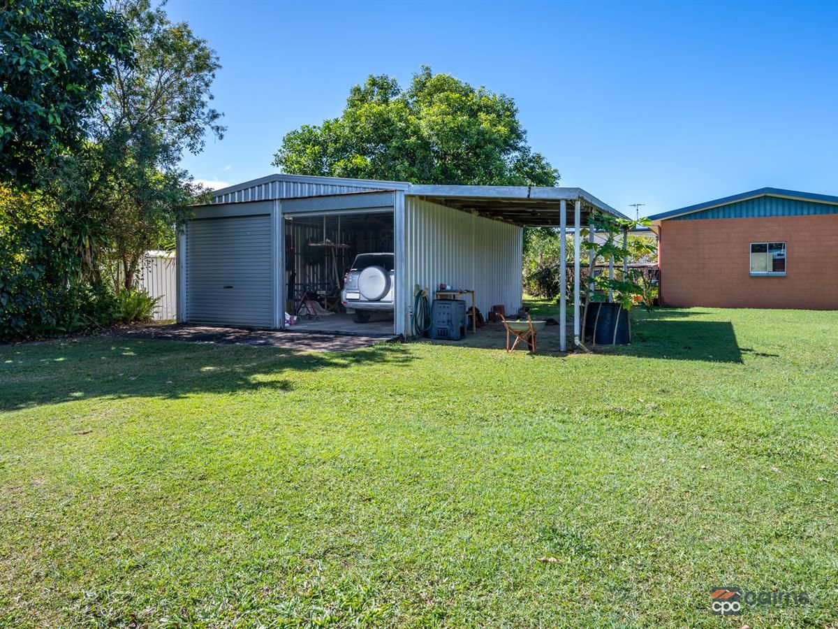 9 Olive Crescent, Kurrimine Beach QLD 4871, Image 2