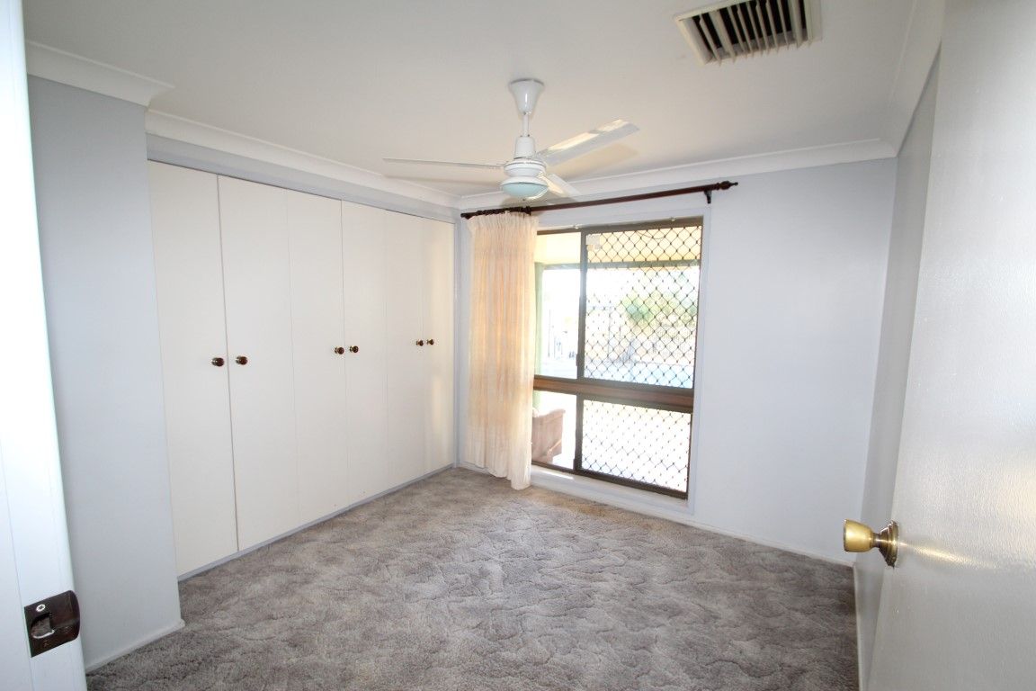 158 Duke S, Roma QLD 4455, Image 2