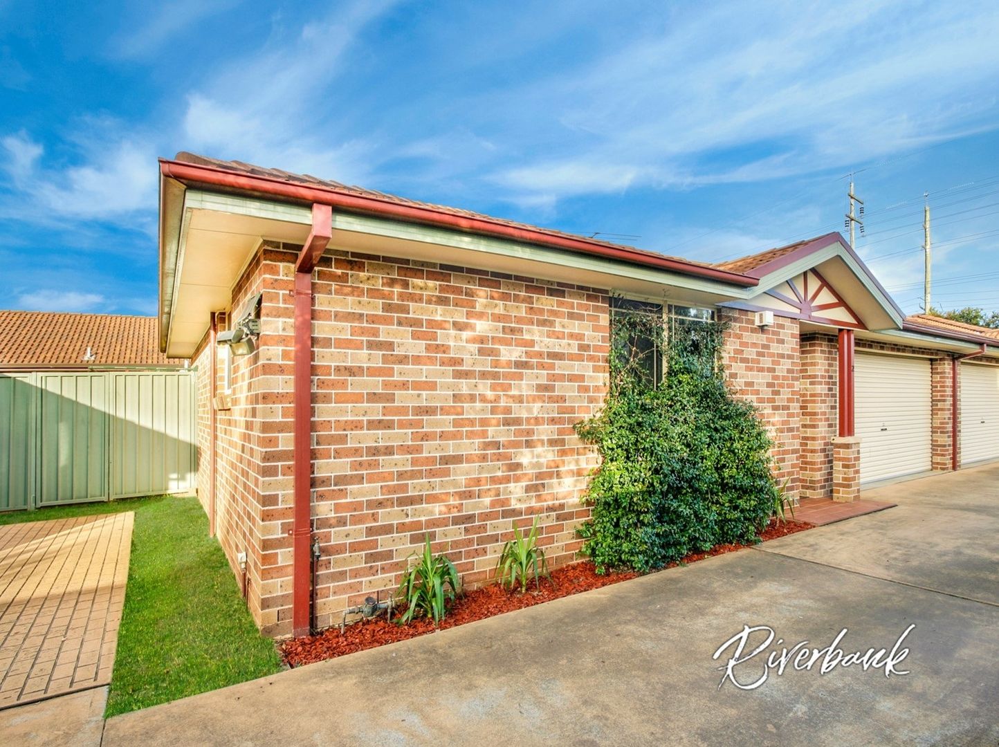 2/113 Hammers Road, Northmead NSW 2152
