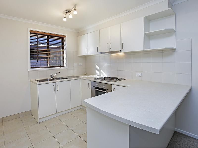 7/220 Wilsons Road, WHITTINGTON VIC 3219, Image 2