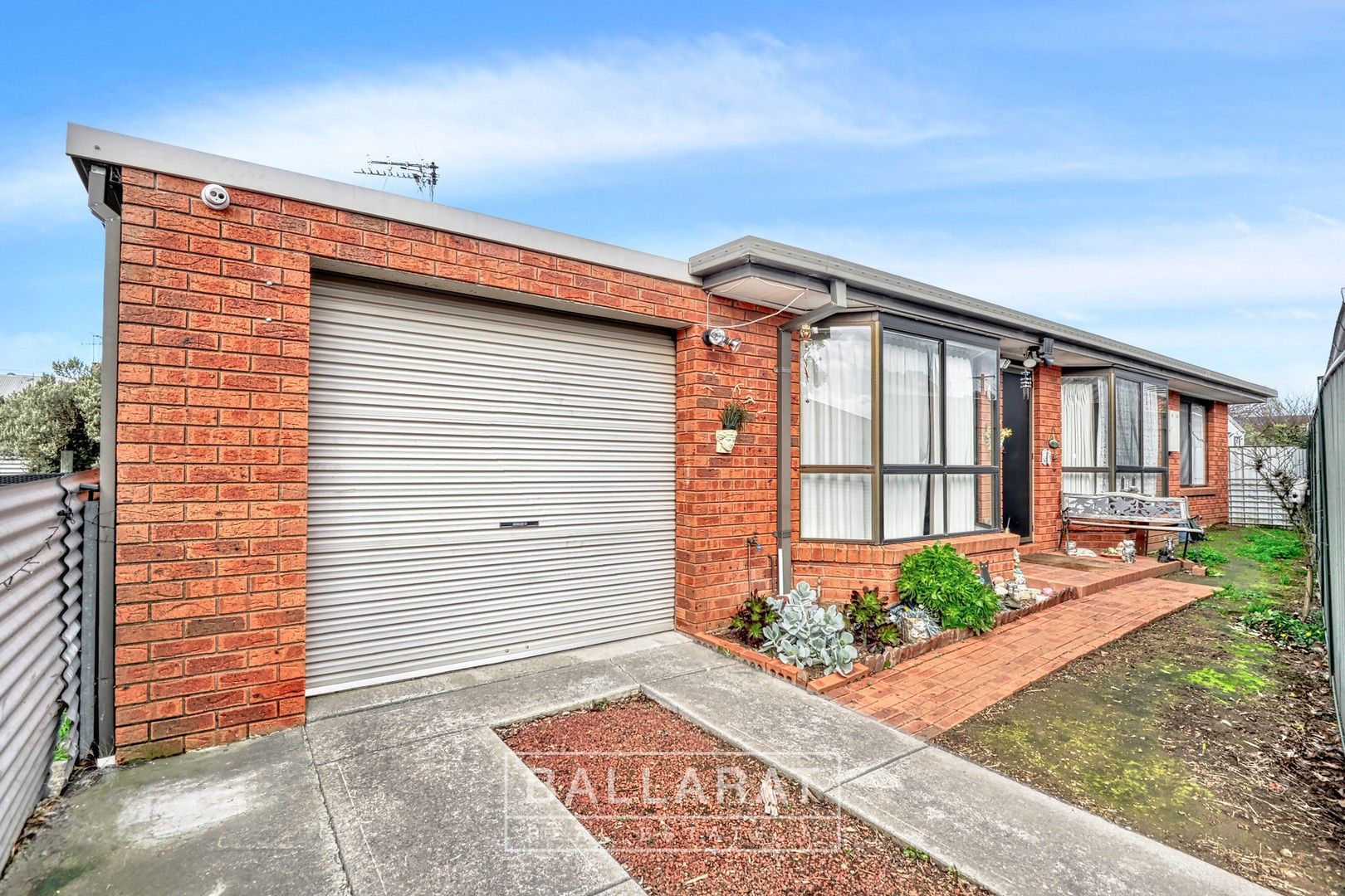 2/26 Hope Street, Maryborough VIC 3465, Image 0