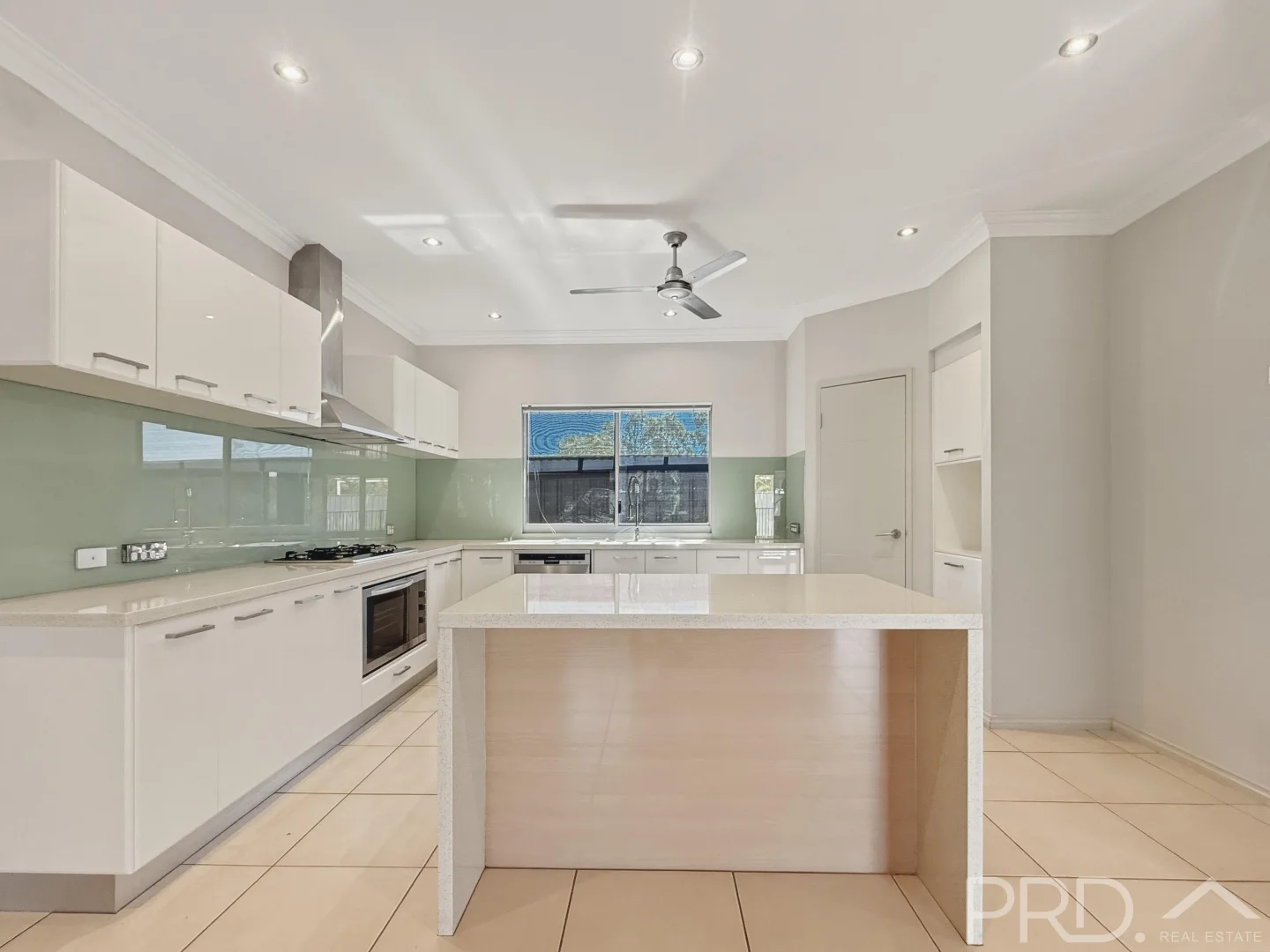 Additional image 2 of 24 Garlirri Crescent, Baynton WA 6714