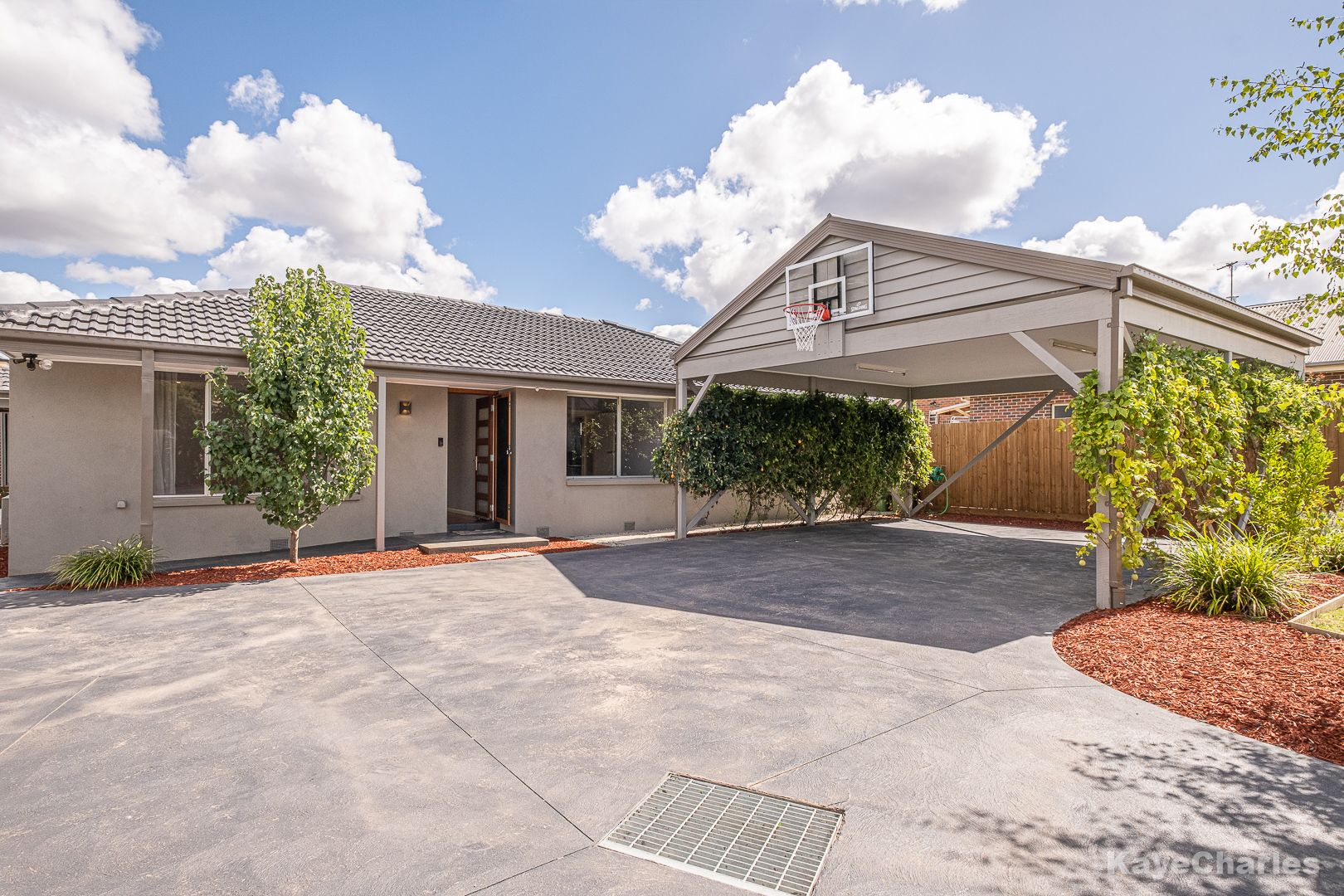 1/9 Goff Street, Beaconsfield VIC 3807, Image 1