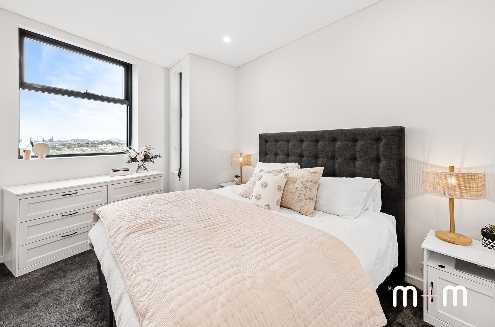 503/31 Atchison Street, Wollongong NSW 2500, Image 2