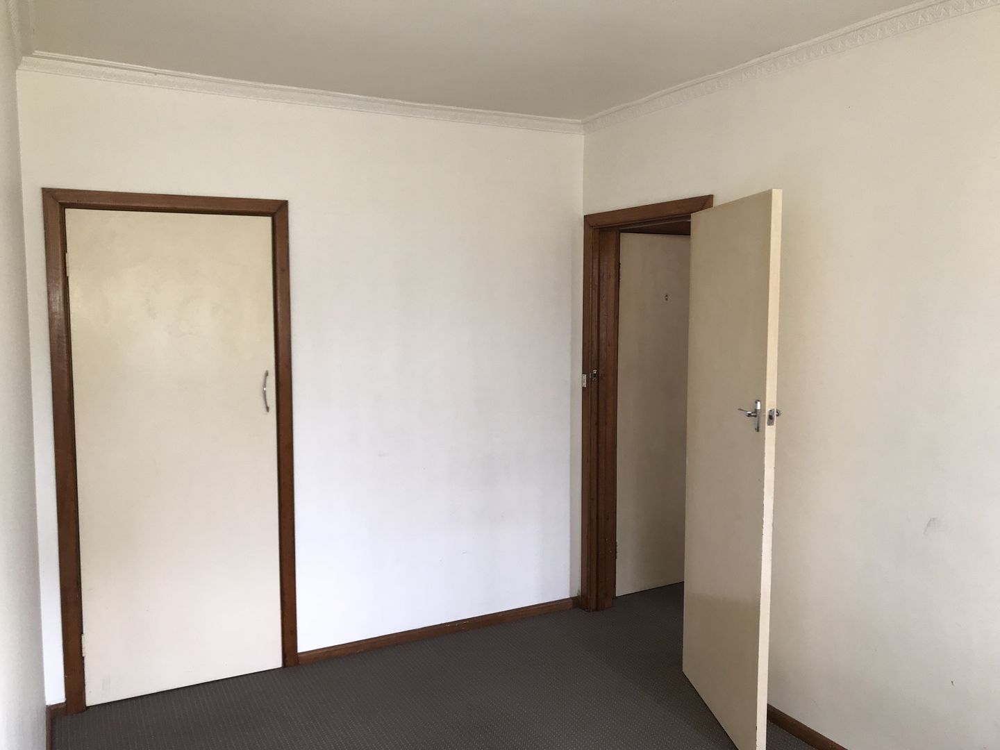 1/10 Namur Street, Noble Park VIC 3174 - Apartment For Rent - $330 | Domain