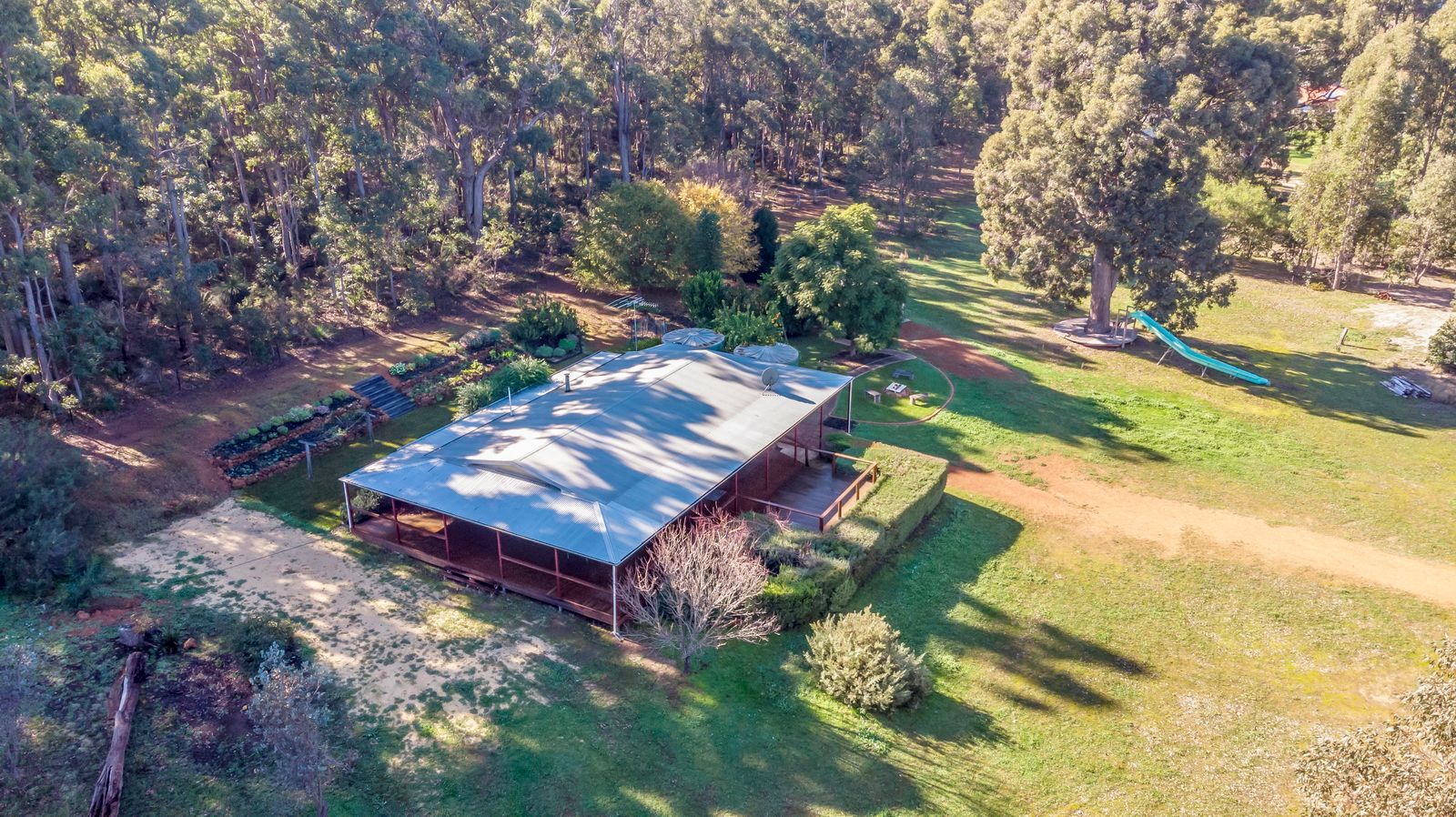 2379 DEL PARK ROAD, Dwellingup WA 6213, Image 2