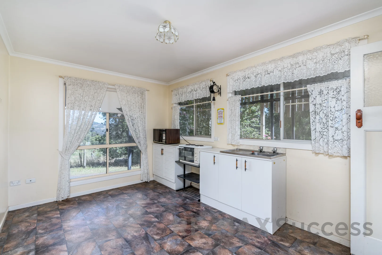 Additional image 11 of 19 Euston Road, Glenvale QLD 4350