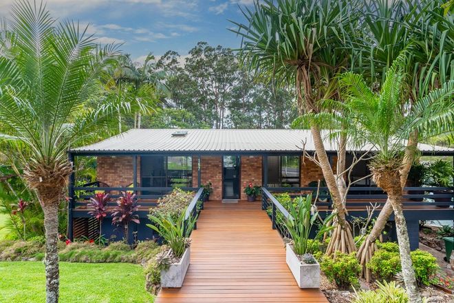 Picture of 157 Panorama Drive, ROSEMOUNT QLD 4560