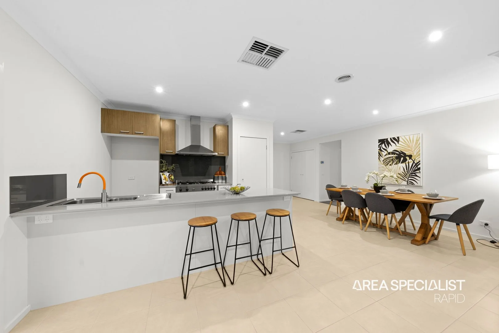 Additional image 5 of 4 Almondbank Road, Cranbourne East VIC 3977