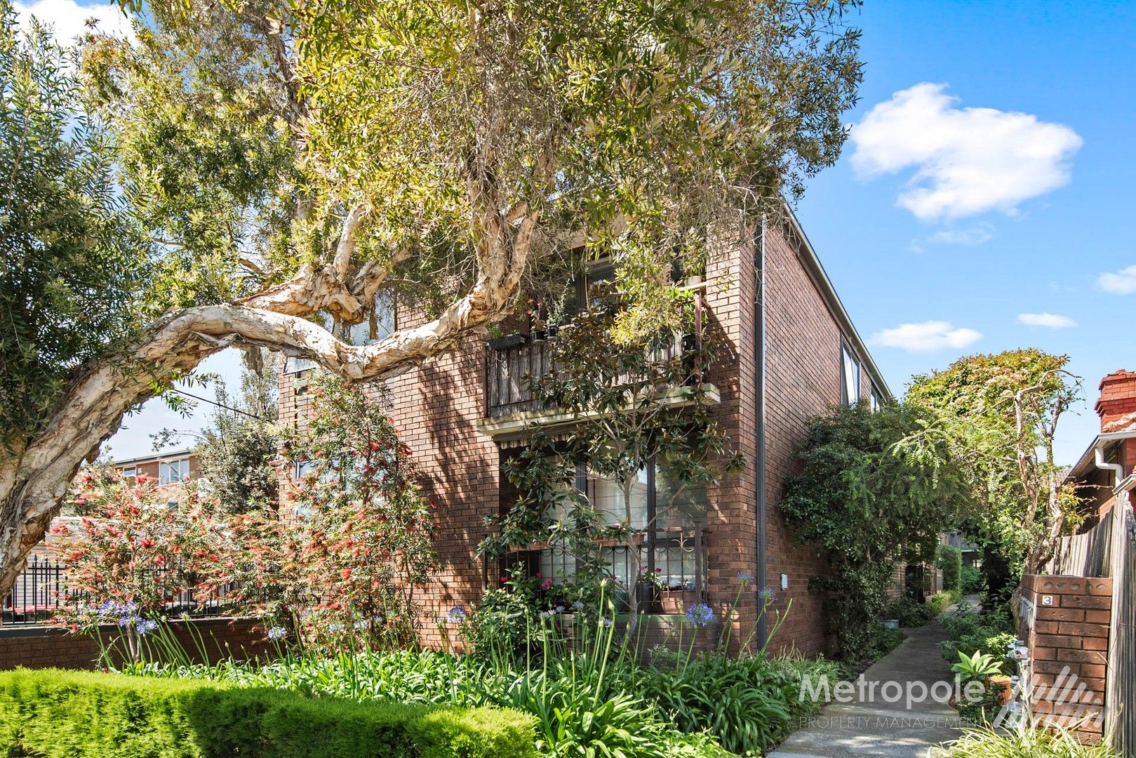 2 bedrooms Apartment / Unit / Flat in 5/3 Browning Street ELWOOD VIC, 3184