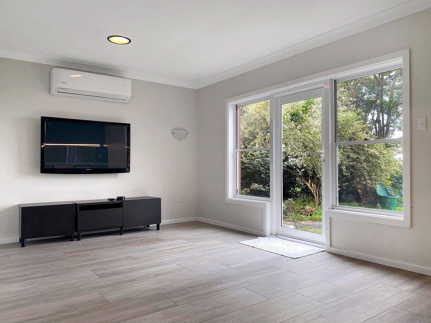 2 bedrooms Apartment / Unit / Flat in 22 Outlook Avenue MOUNT RIVERVIEW NSW, 2774