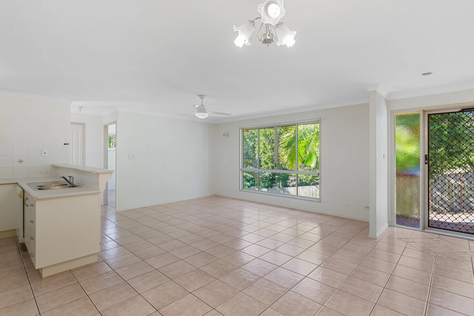 Additional image 3 of 2/10 Victory Street, Gympie QLD 4570