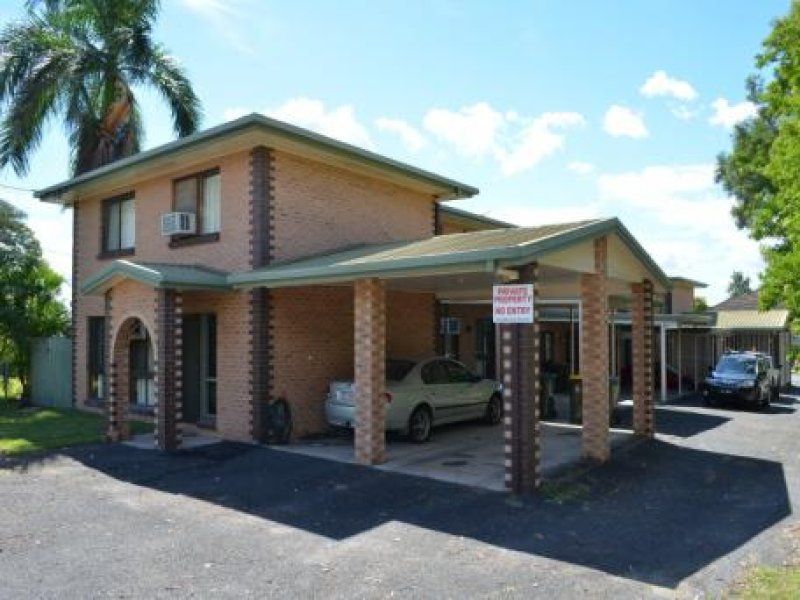 2 bedrooms Apartment / Unit / Flat in 1/1 Murray Street WANDAL QLD, 4700