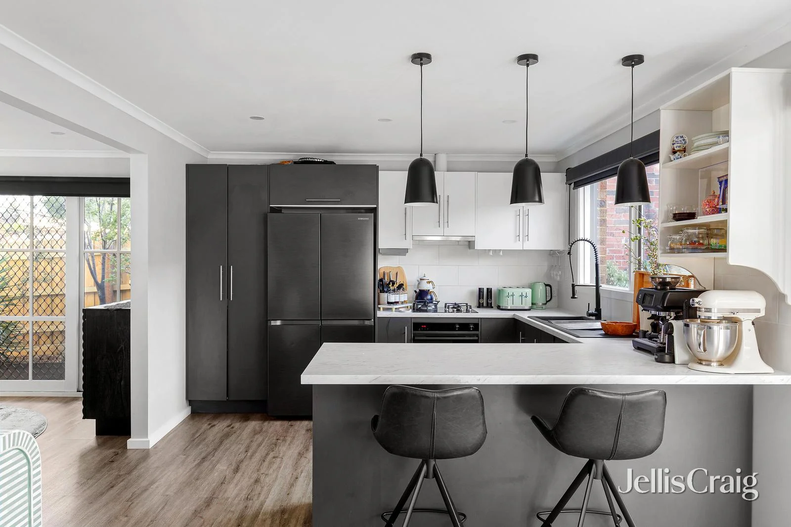 Additional image 2 of 2/148 Nell Street, Greensborough VIC 3088